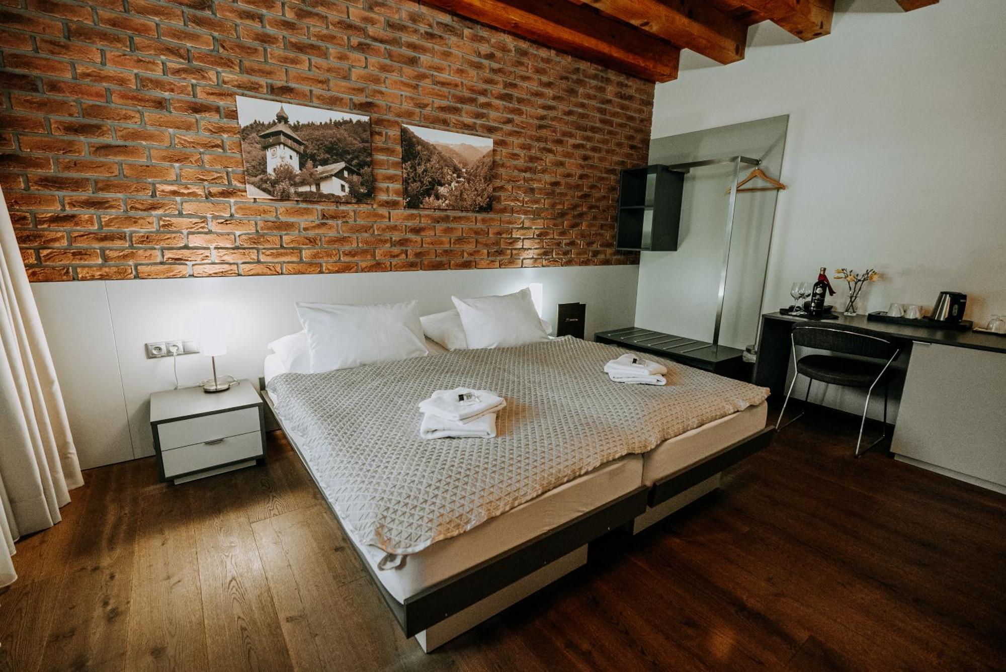Penzion Bansky Dom Banská Štiavnica Екстериор снимка