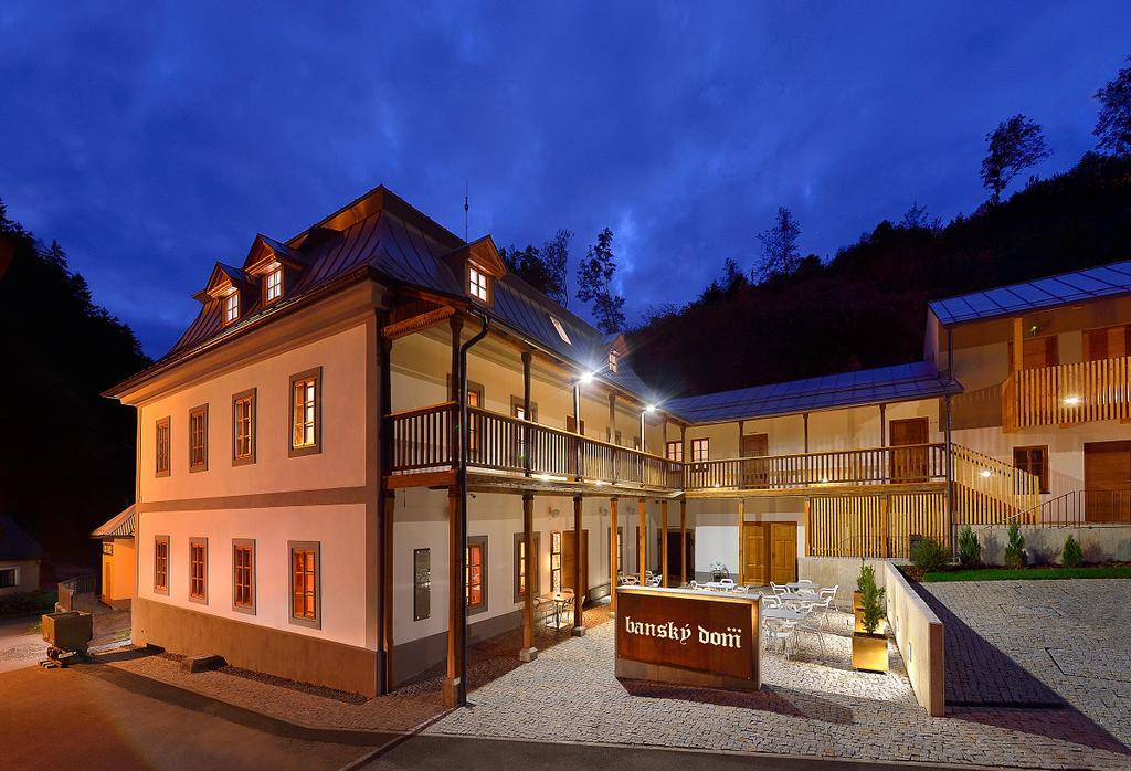Penzion Bansky Dom Banská Štiavnica Екстериор снимка